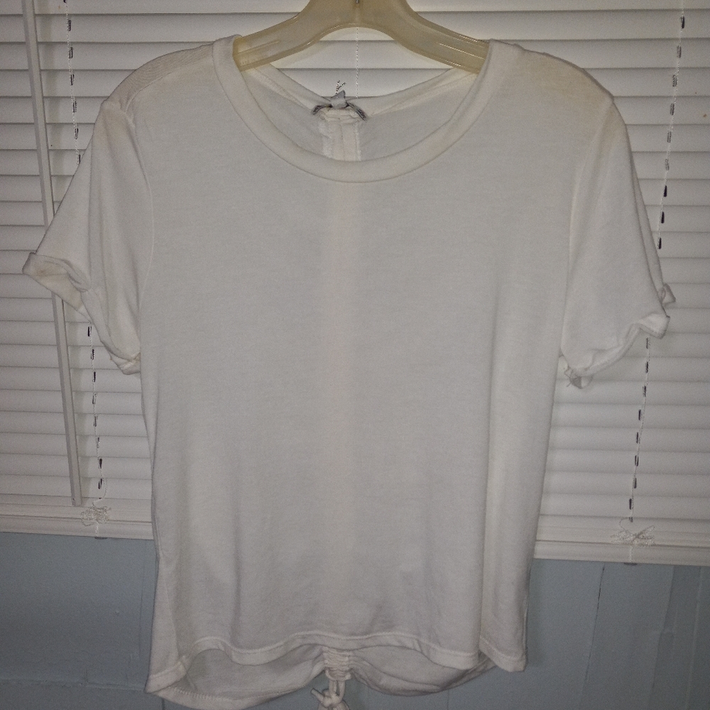 White t-shirt